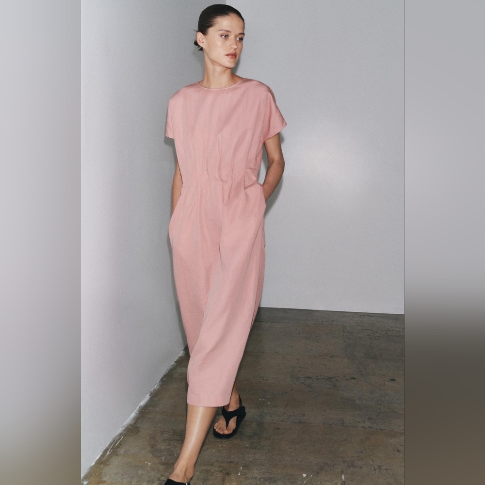 Zara Pale Pink Midi Dress - Picture 2 of 8